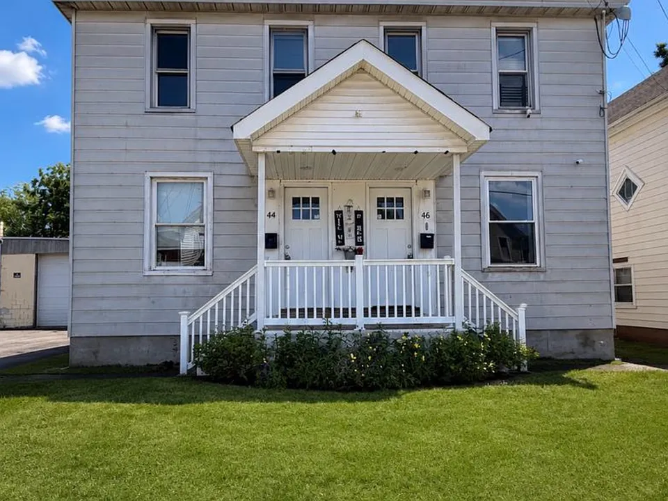 44-46 Capitol St