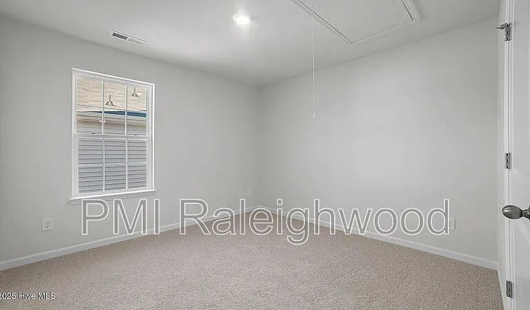 286 Palm Dr — Photo 25