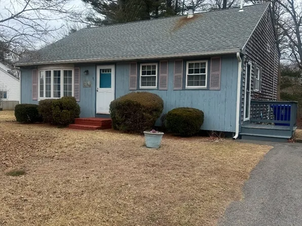51 Paul Revere Ter, Taunton, MA 02780
