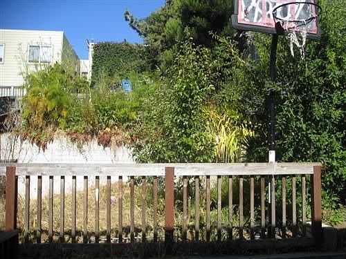 4th image of 57 Stoneyford Ave