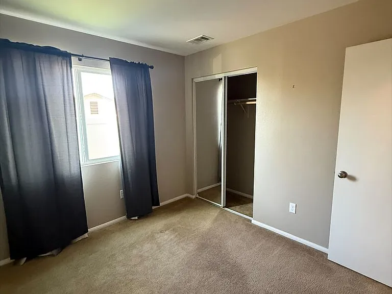 2212 Falcon Dr — Photo 17