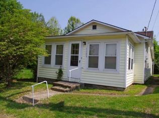 1105 40th St, Parkersburg, WV 26104
