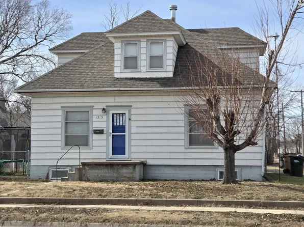 1215 N Adams St, Hutchinson, KS 67501