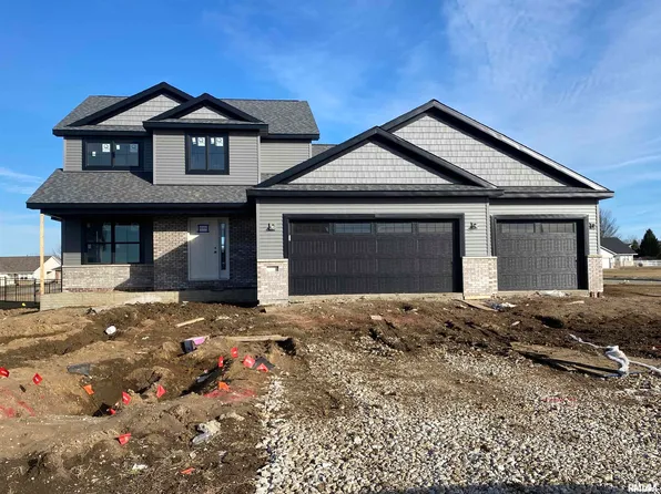 1200 Monday Ct, Chatham, IL 62629