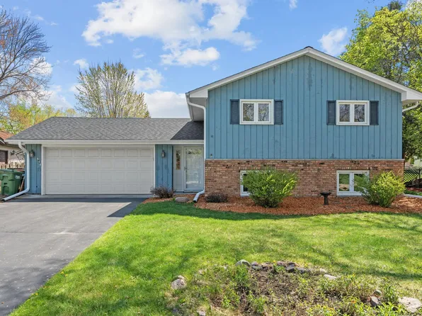 648 91st Ave NE, Blaine, MN 55434