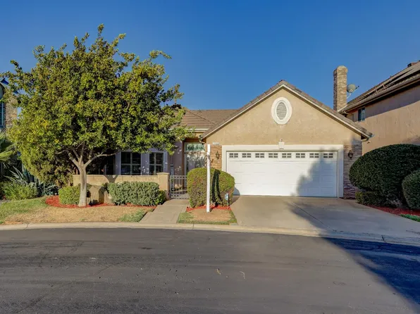 1753 Stonebrook Ln E, Clovis, CA 93611