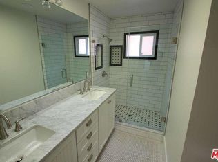 1661 Echo Park Ave, Los Angeles, CA 90026