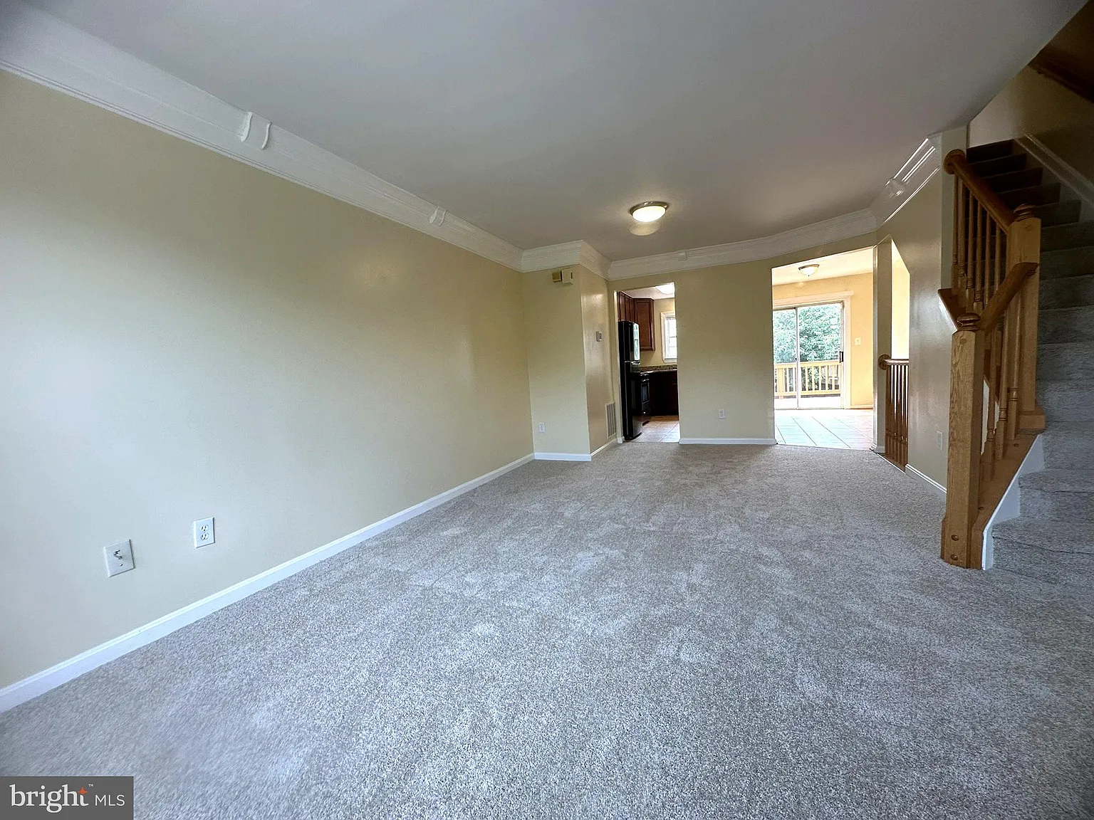 Sherbrooke Condo — Photo 4