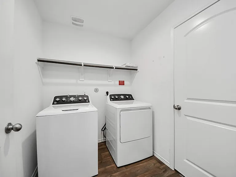 21314 Sleepy Willow St — Photo 31