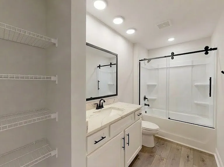 232 Winding Chestnut Dr — Photo 6
