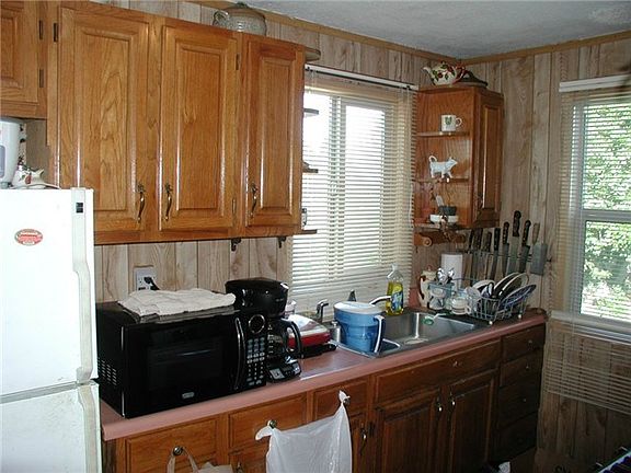 Kitchen With Gas Range