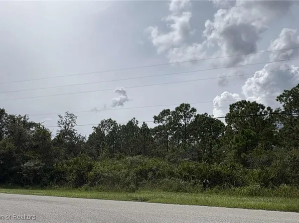 140 S Riverdale Rd, Avon Park, FL 33825