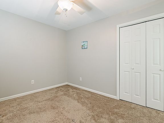 4th image of 5108 Traceway Dr