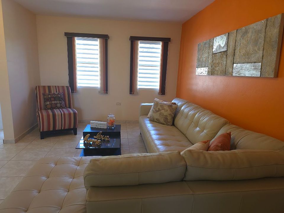 2nd image of 327 Praderas Del Plata