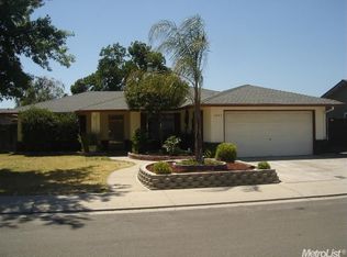 1647 Loretta Ln, Ceres, CA