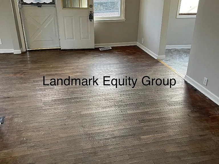 1202 N Liberty St — Photo 4