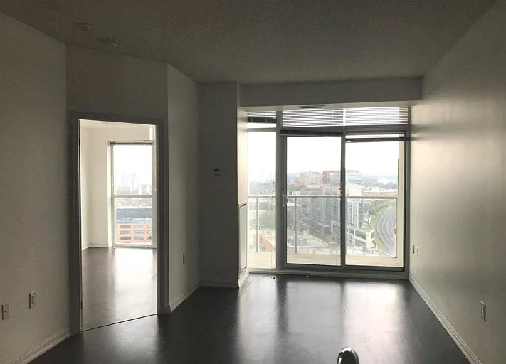 125 Western Battery Rd #2413 — Photo 3