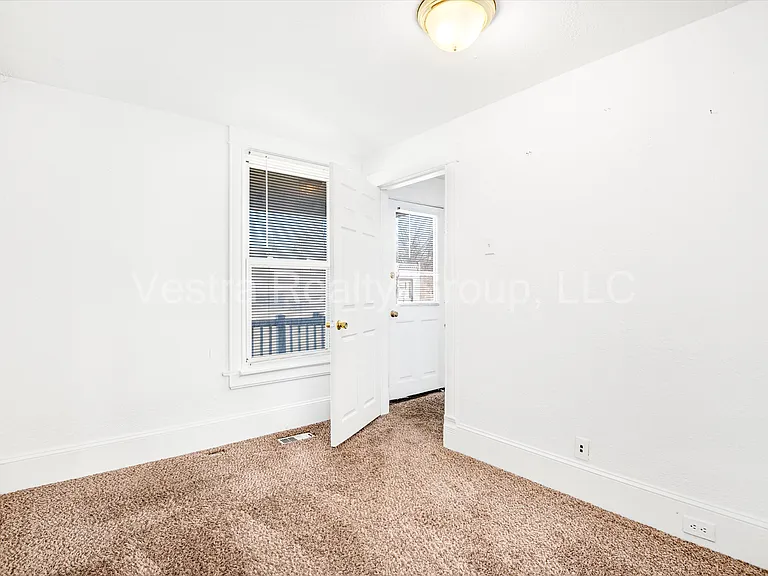 1622 W 38th Ave #1 — Photo 18