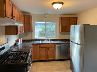 60 Northdale Rd FLOOR 1, West Roxbury, MA 02132