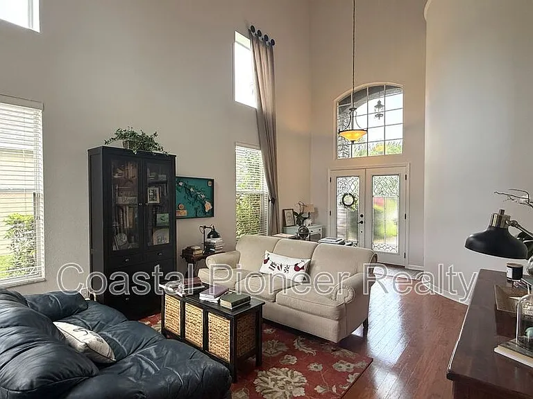 9524 Greenpointe Dr — Photo 7