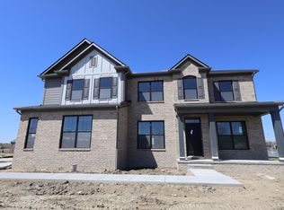 61717 Hevel Ln, Washington, MI 48094