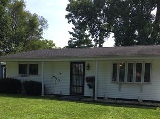 1405 Flock Ave, Xenia, IL 61071