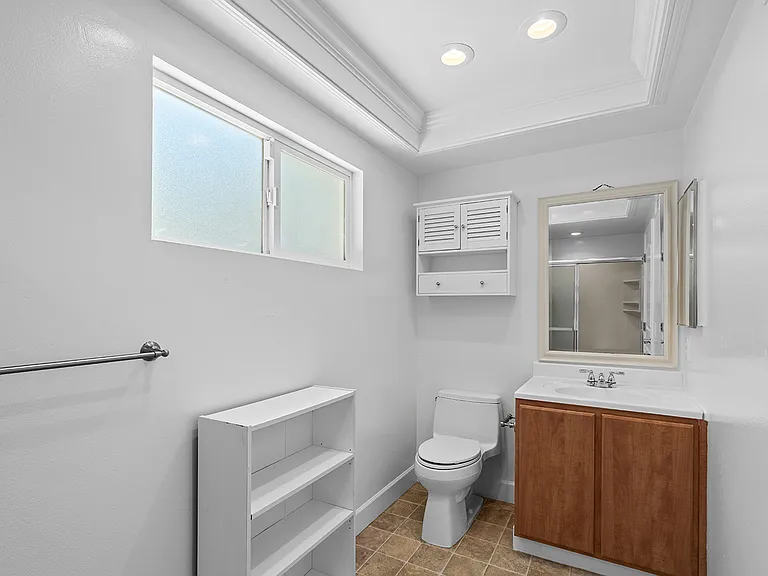 635 Abrigo Ct — Photo 11