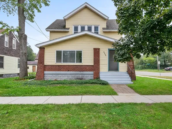 1000 Oakdale St SE, Grand Rapids, MI 49507