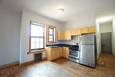 Rented by Rennit Inc.