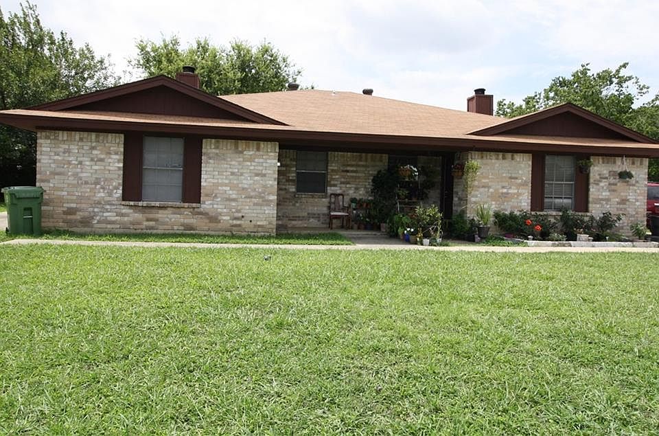1st image of 7716 Jennifer Ln