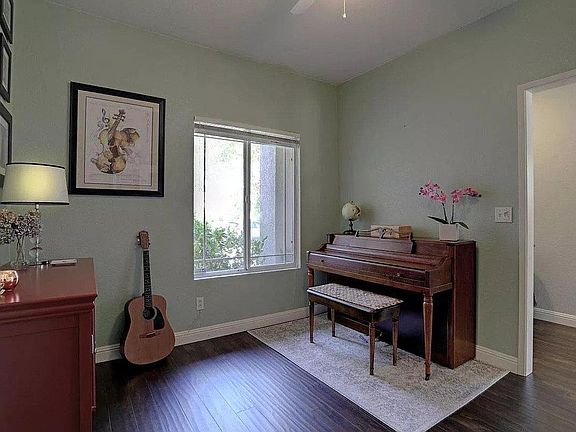 4th image of 2376 Sansome St