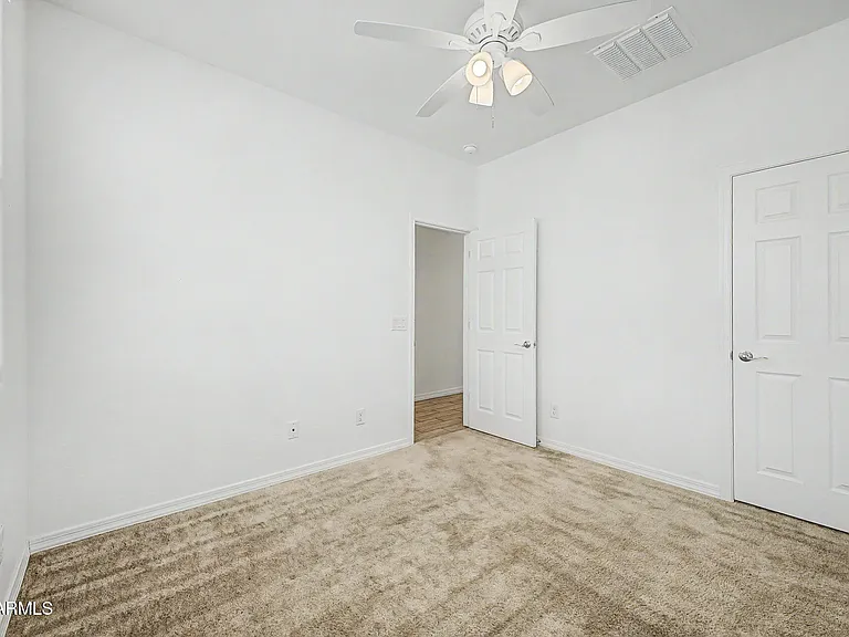 5722 W Getty Dr — Photo 28