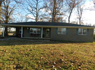 1013 State Highway 355, Thaxton, MS 38871