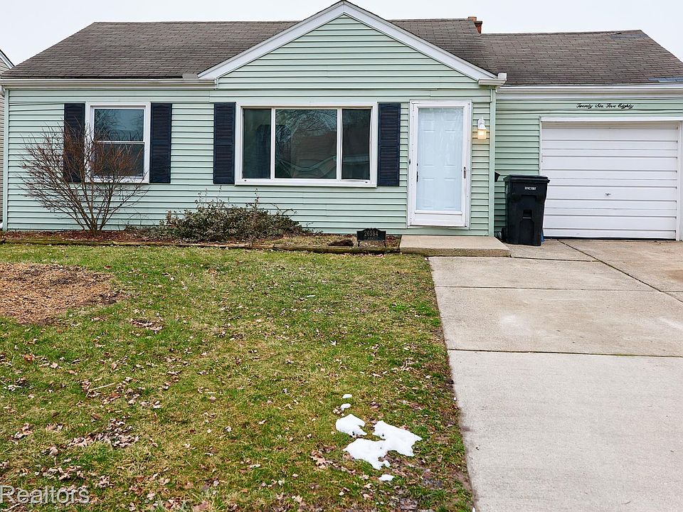 1st image of 26584 Kathy St