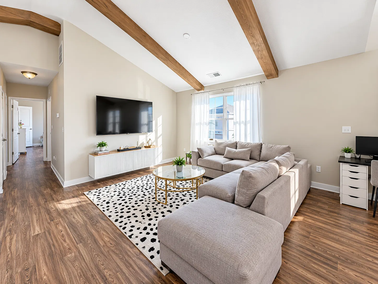 312 Fishers Court - 1 — Photo 4