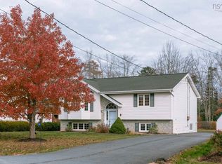6 Boyd Ave, Enfield, NS B2T1J8