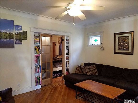 3rd image of 8523 152nd St