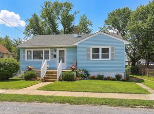 20 E Thompson Ave, Pleasantville, NJ 08232