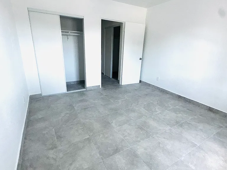7116 Milwood Ave — Photo 13