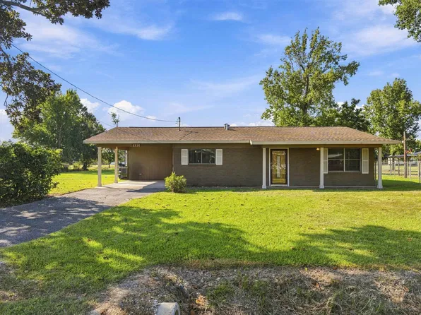 2230 Gaylynn Dr, Sulphur, LA 70665