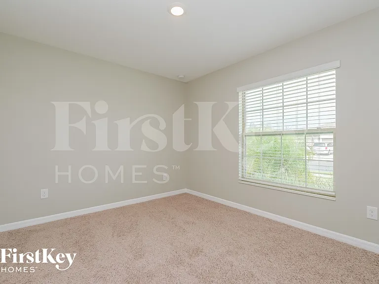 6117 Tremeza Pl — Photo 13