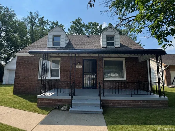 20195 Westhampton Ave, Southfield, MI 48075