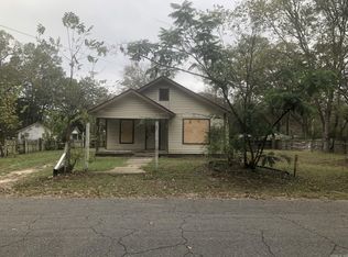 928 Edward St, Malvern, AR 72104