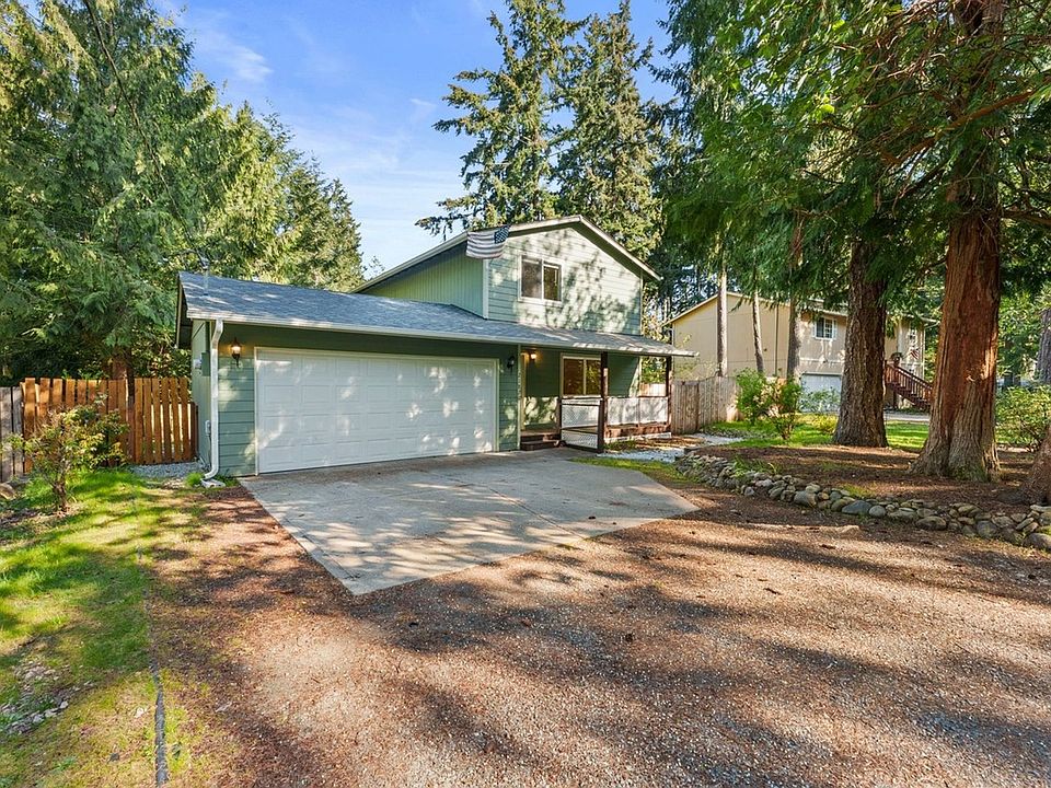 1st image of 21820 Crest Ln SE