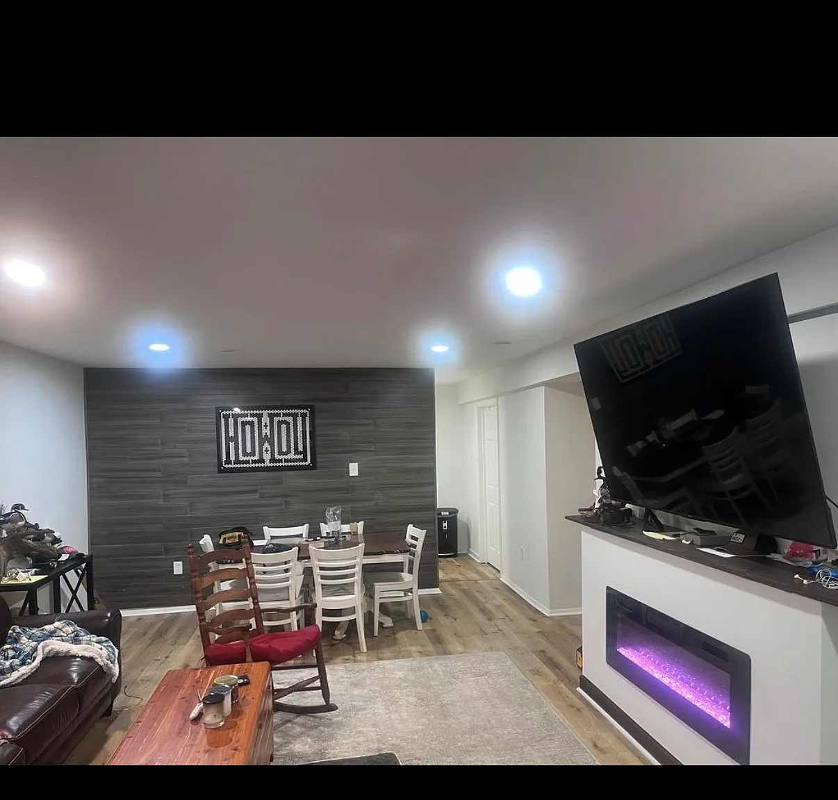 2 bed, 914 sqft, $1,950 — Photo 1