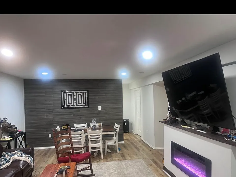 10 Snughaven Rd #10