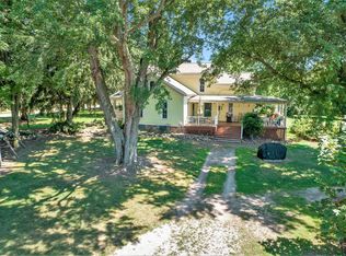 5125 Vines Rd, Howell, MI 48843