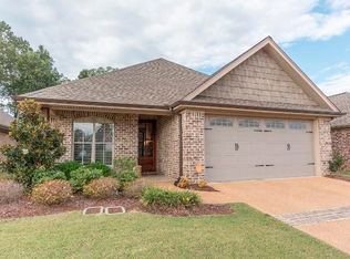 505 Leigh Ln, Starkville, MS 39759