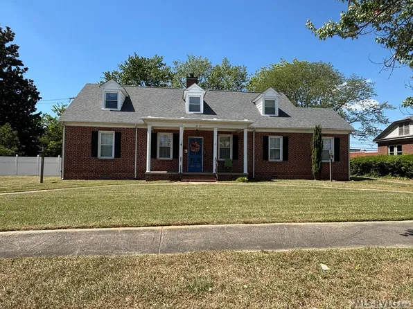 1117 Hamilton St, Roanoke Rapids, NC 27870
