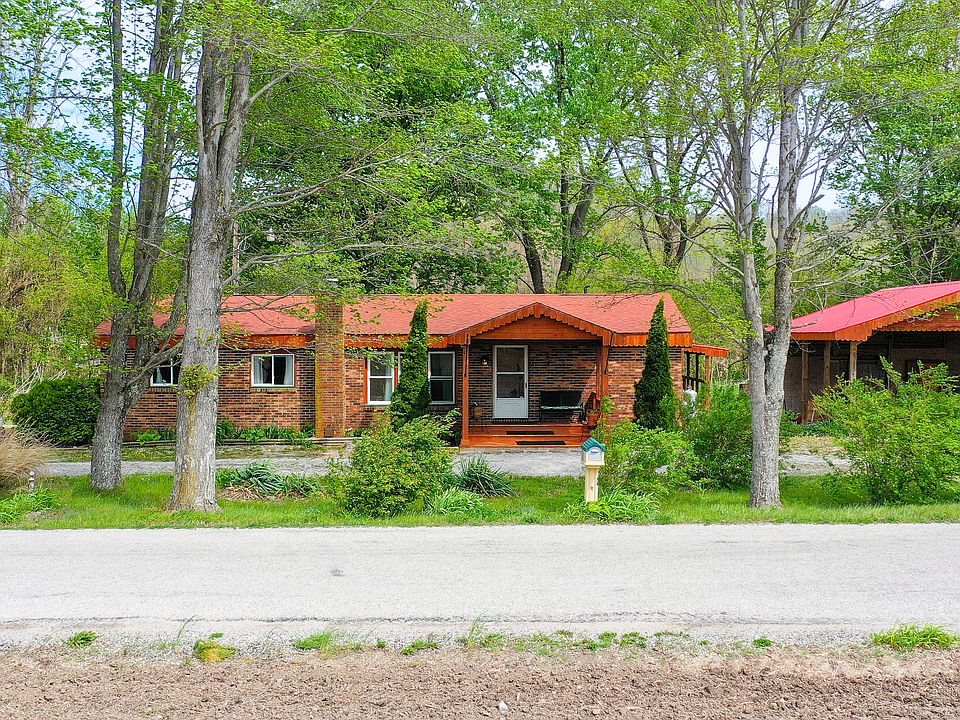 1st image of 1591 S Graveyard Rd